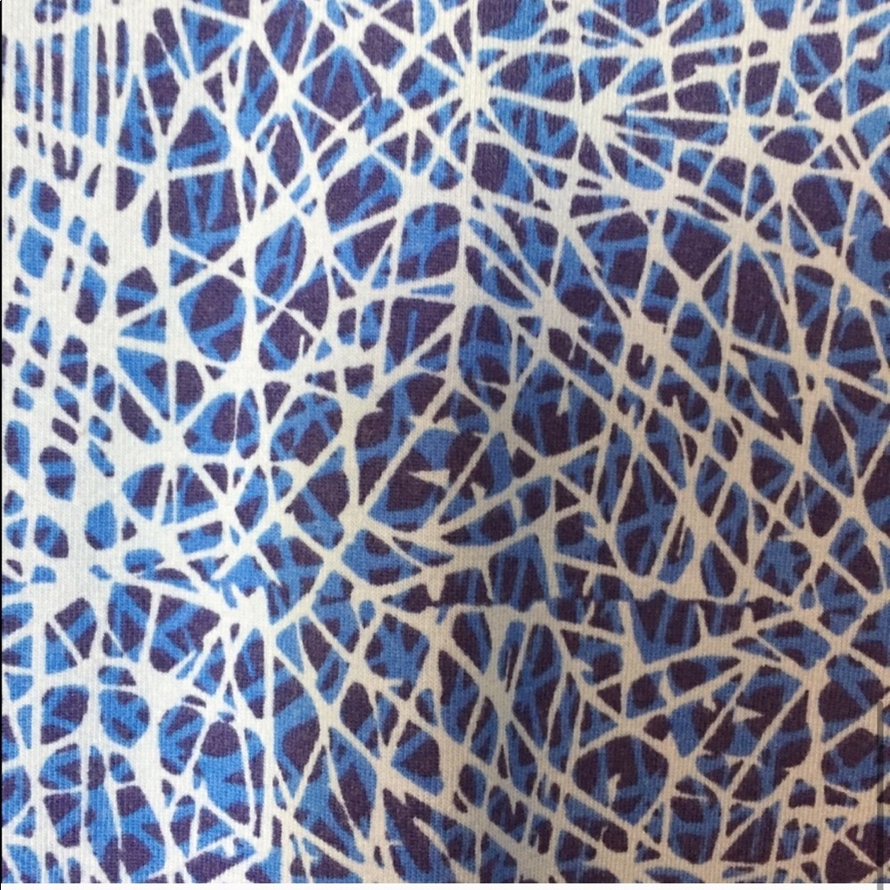LuLaRoe Printed Blue Irma XS - Picture 6 of 7